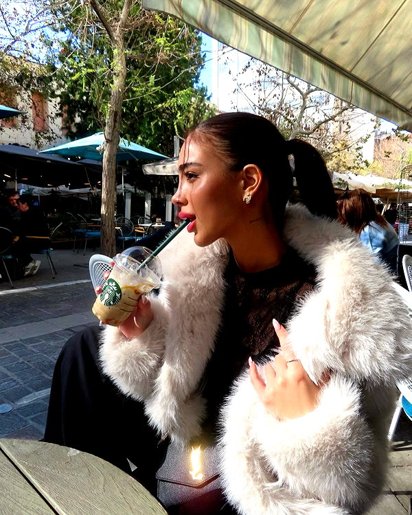 orian_hana_ instagram image archive image