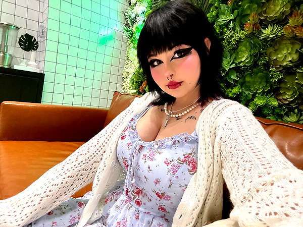 oxxmilks instagram image archive image