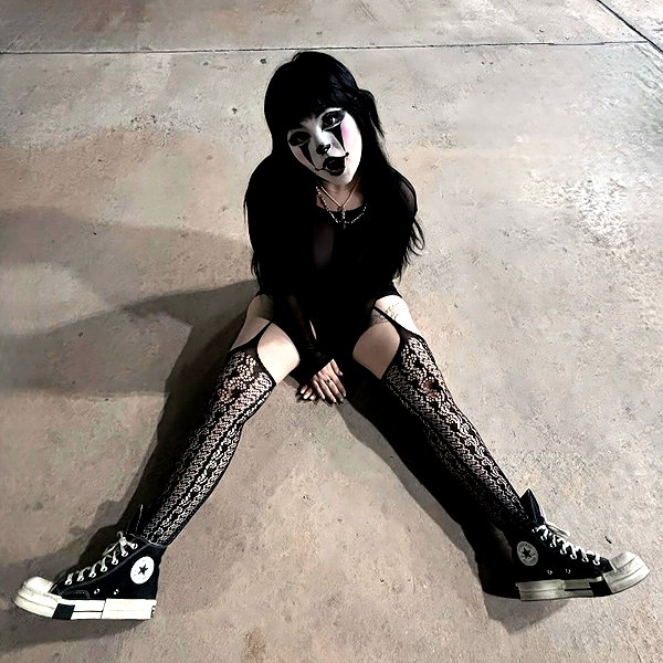 oxxmilks instagram image archive image