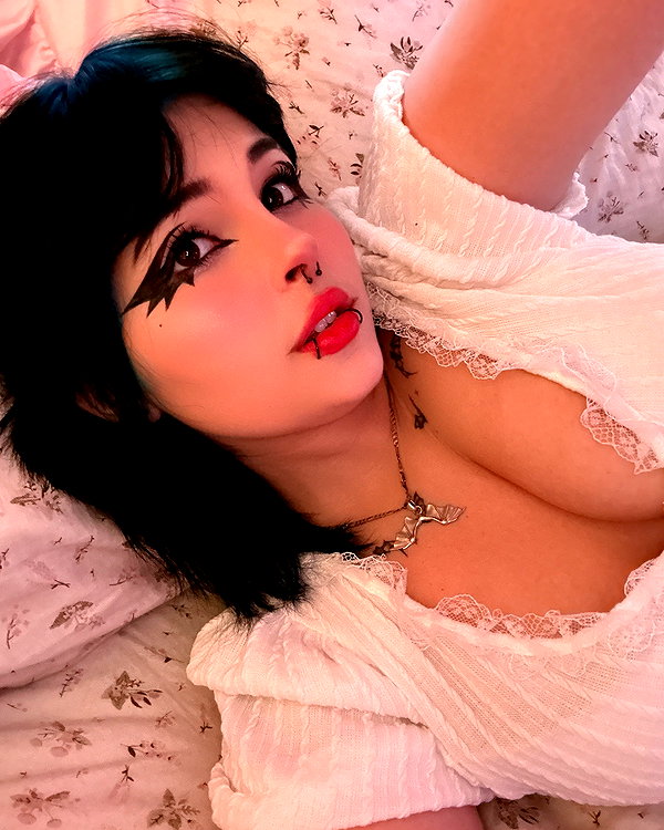 oxxmilks instagram image archive image