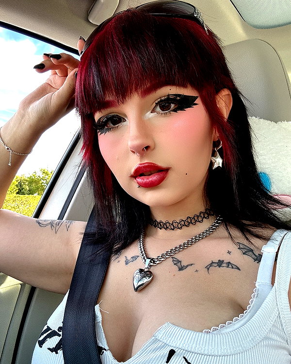oxxmilks instagram image archive image