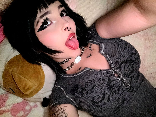 oxxmilks instagram image archive image
