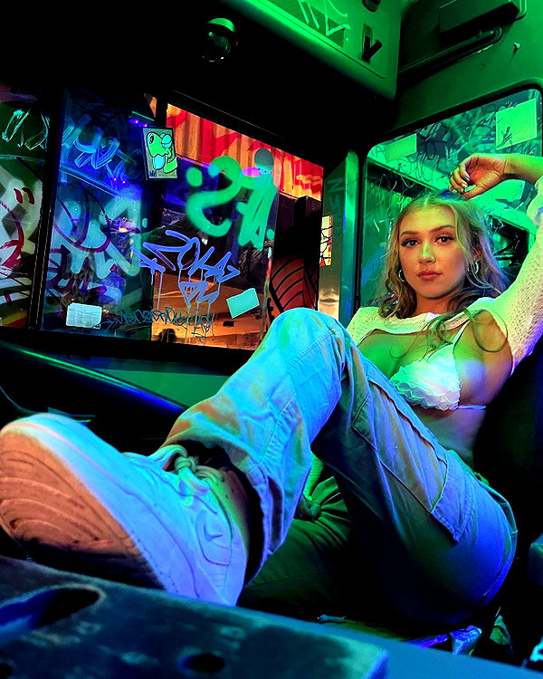 paigee.preston instagram image archive image
