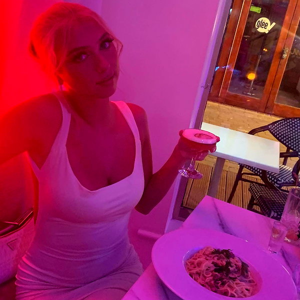 paigee.preston instagram image archive image
