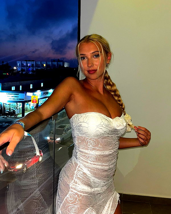 paigee.preston instagram image archive image