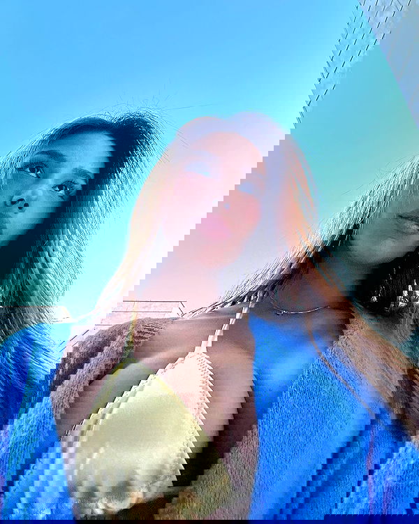 paula_valentina_gomez image ~ Altpins