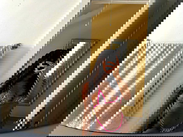 paula_valentina_gomez image ~ Altpins