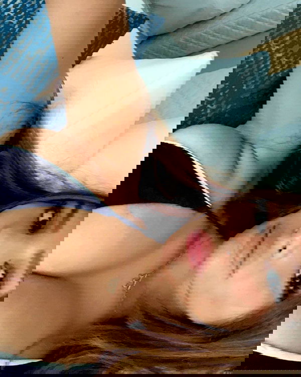 paula_valentina_gomez image ~ Altpins