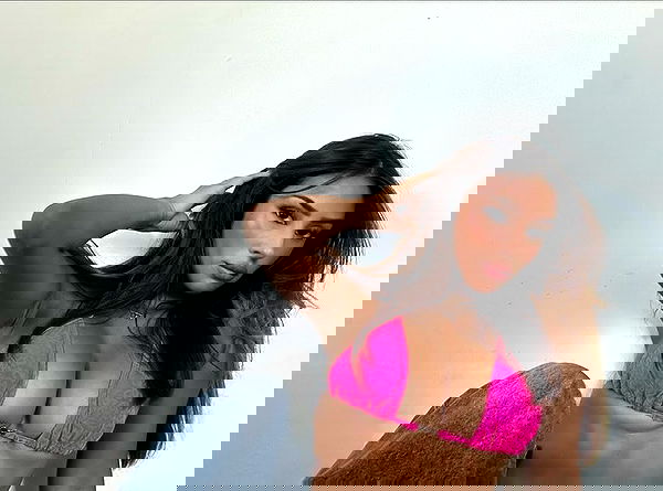 paula_valentina_gomez image ~ Altpins