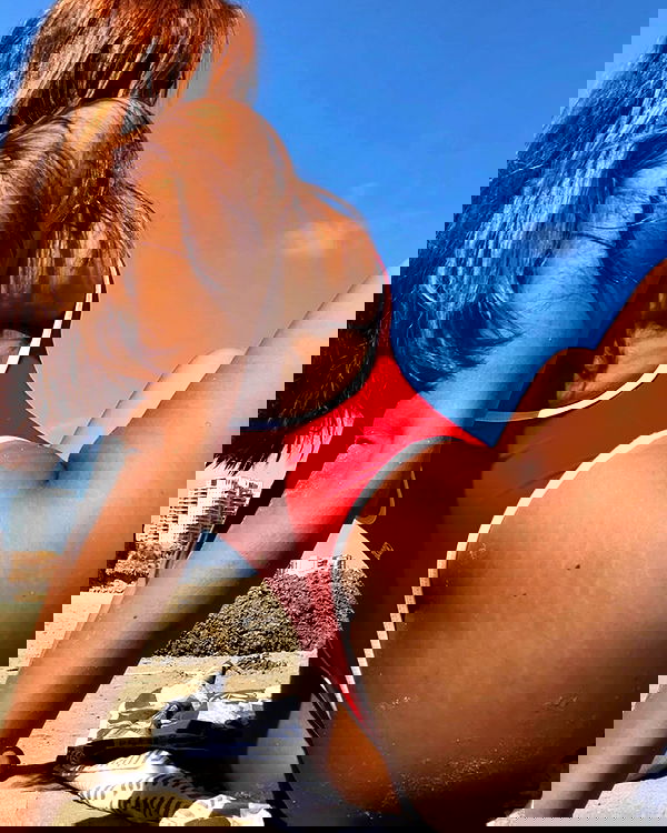 paula_valentina_gomez image ~ Altpins