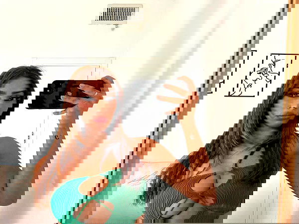 paula_valentina_gomez image ~ Altpins