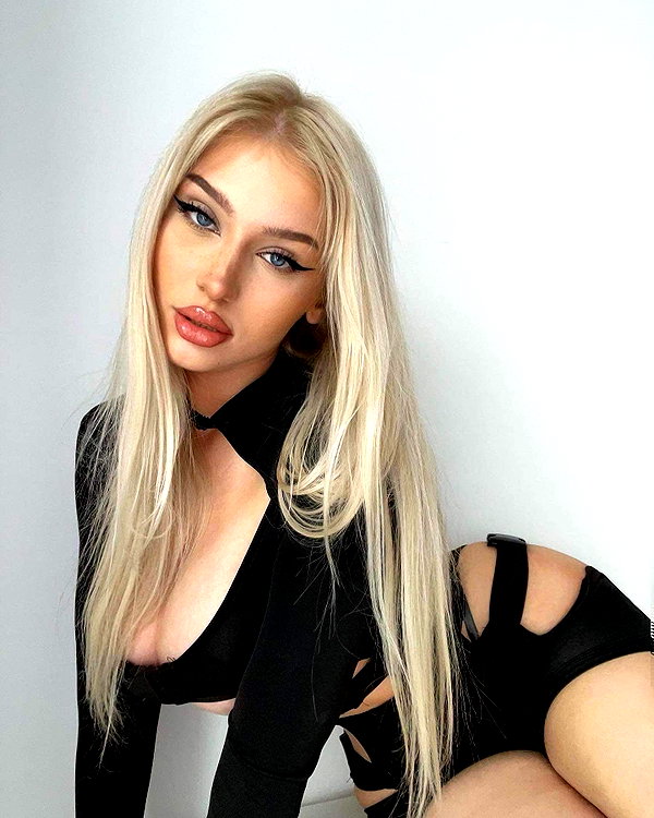pavoxy instagram image archive image