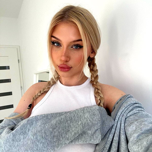 pavoxy instagram image archive image