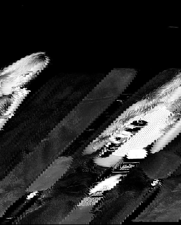 payton.r payton.r archive image