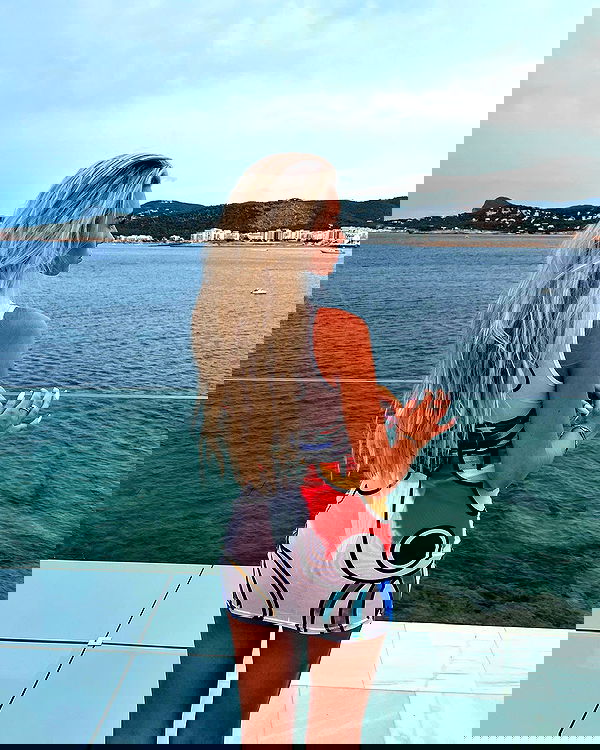 payton.r payton.r archive image