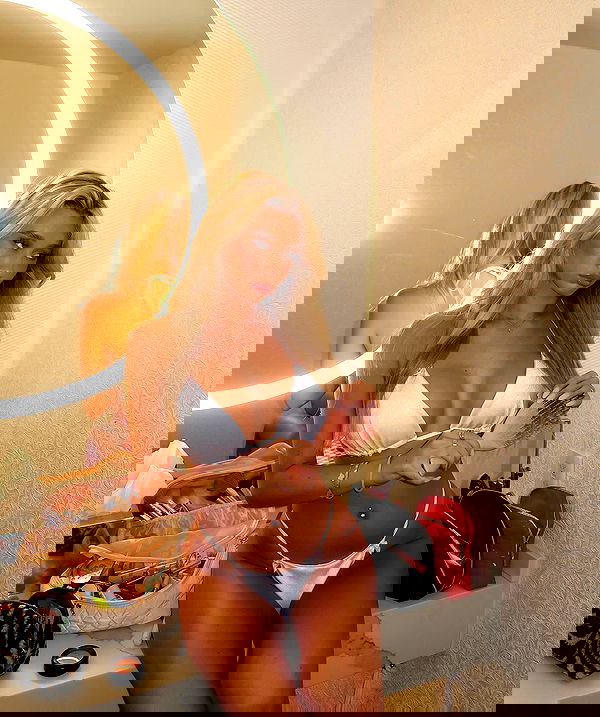 payton.r payton.r archive image