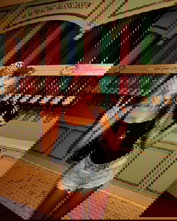 payton.r payton.r archive image