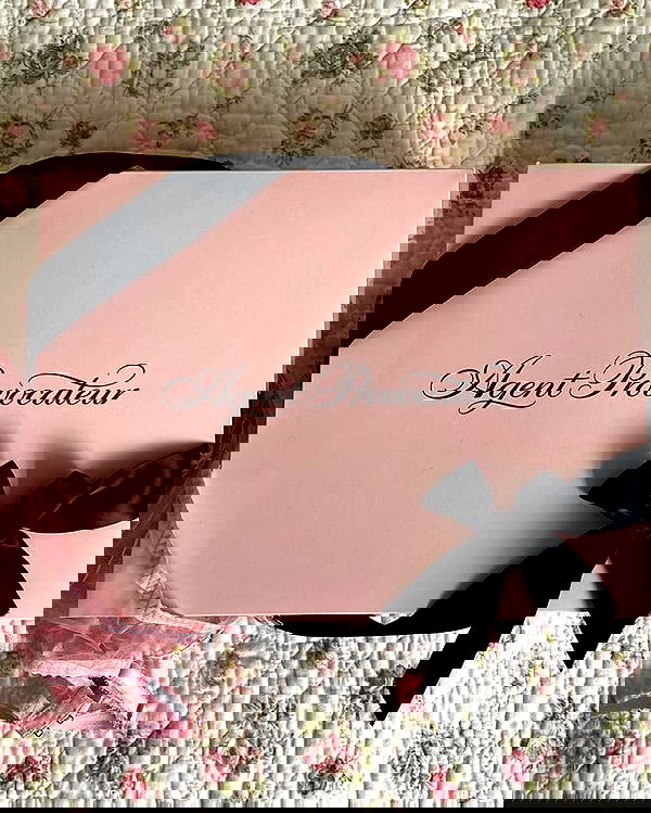 peacake6 image ~ Altpins