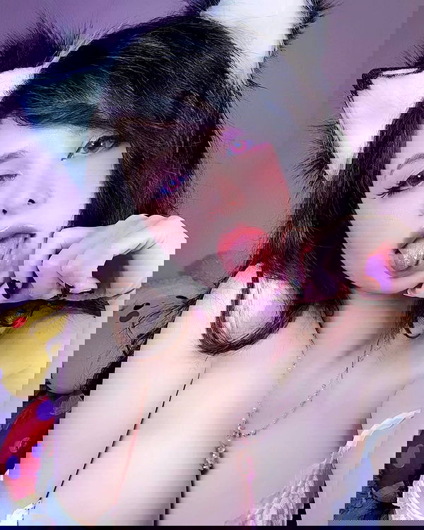 pinkchyuwu pinkchyuwu archive image