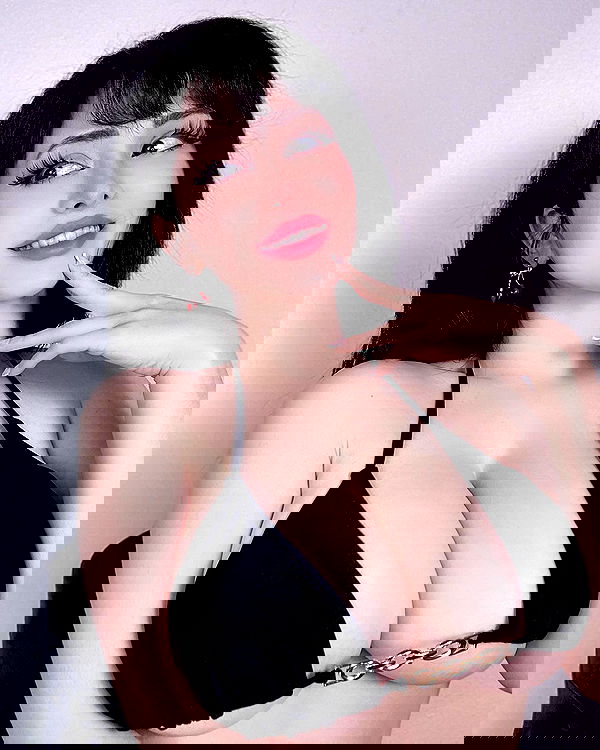 pinkchyuwu pinkchyuwu archive image