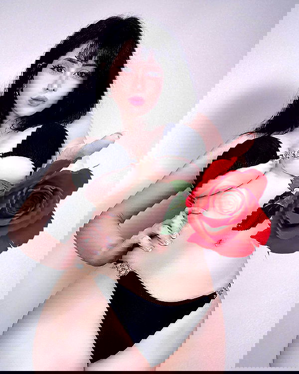 pinkchyuwu pinkchyuwu archive image