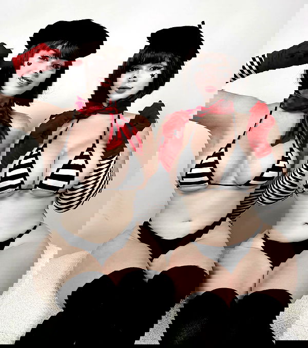 pinkchyuwu pinkchyuwu archive image