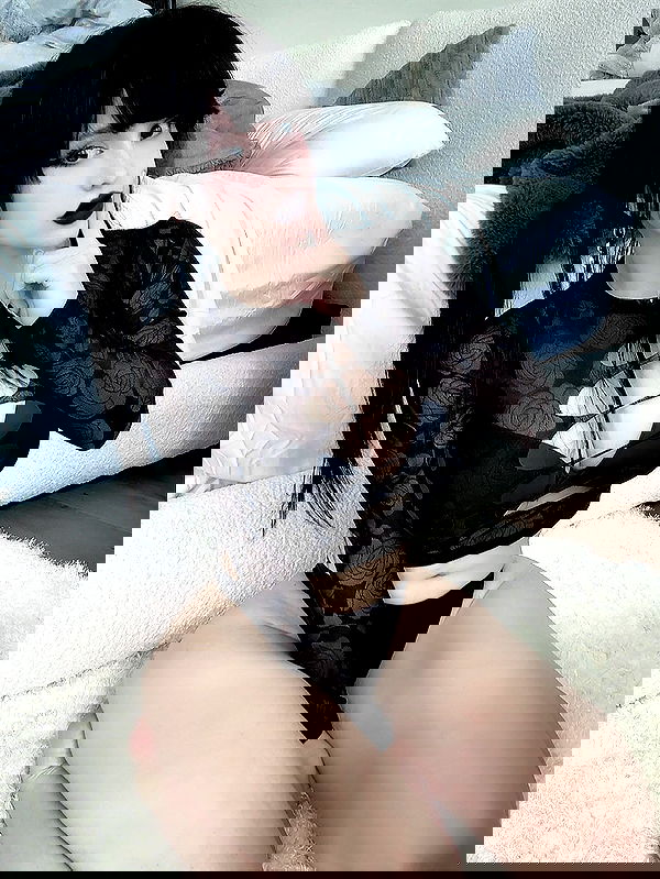 pinkchyuwu pinkchyuwu archive image