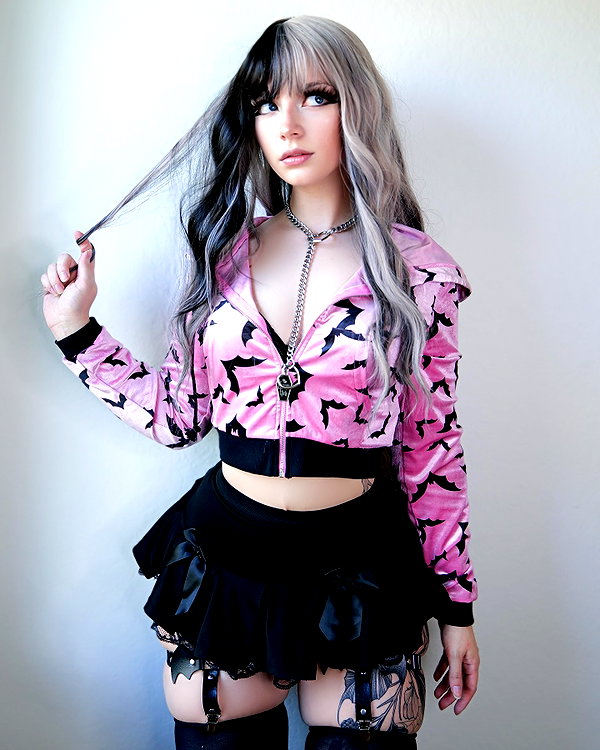 piper.foxx instagram image archive image