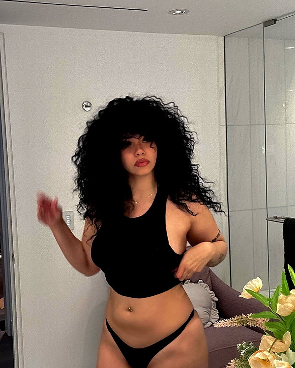pixieonyxx instagram image archive image