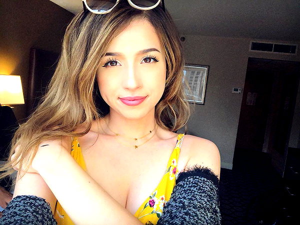 pokimanelol instagram image archive image
