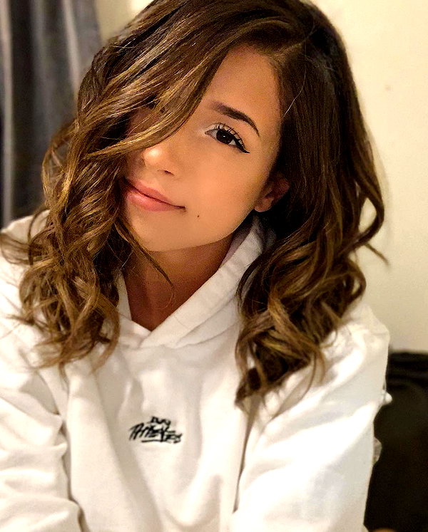 pokimanelol instagram image archive image