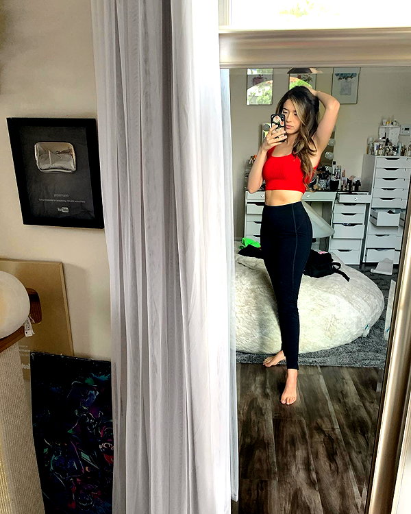pokimanelol instagram image archive image