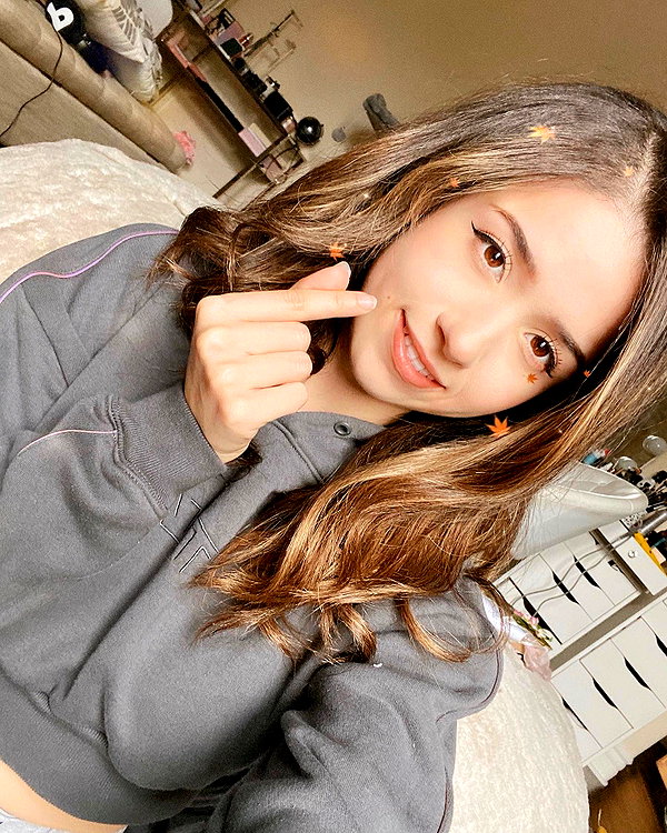 pokimanelol instagram image archive image