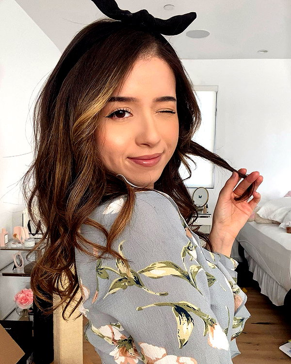 pokimanelol instagram image archive image