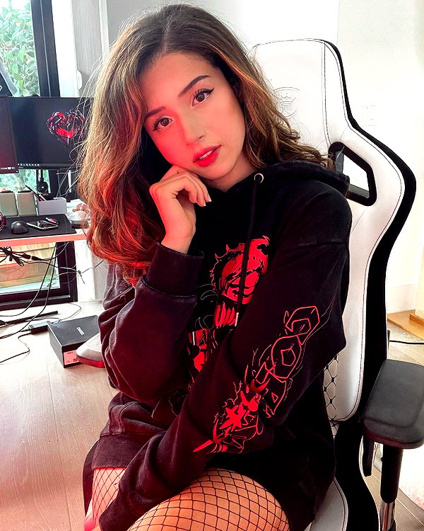 pokimanelol instagram image archive image