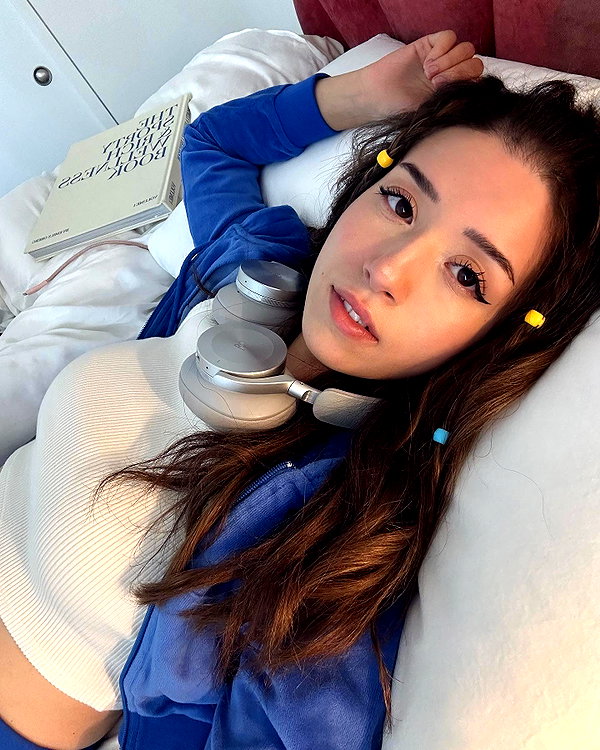 pokimanelol instagram image archive image