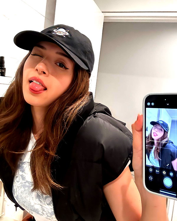 pokimanelol instagram image archive image