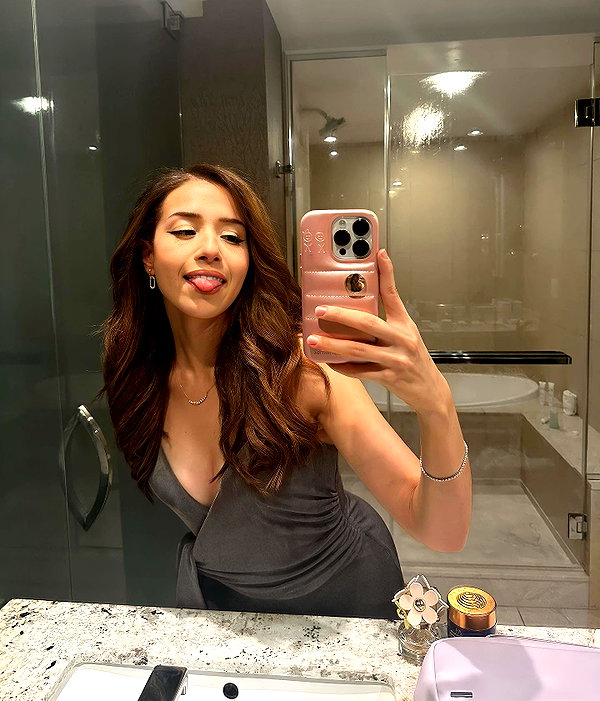 pokimanelol instagram image archive image