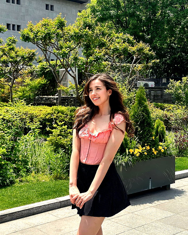 pokimanelol instagram image archive image