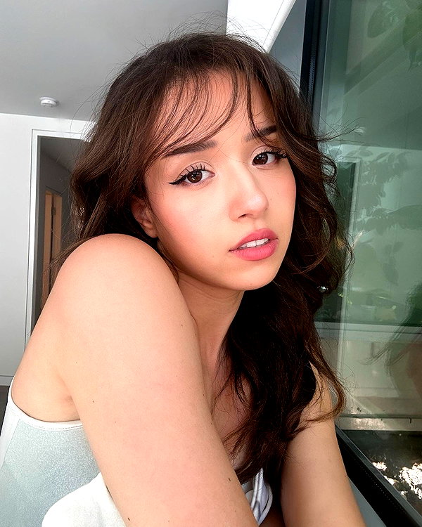 pokimanelol instagram image archive image