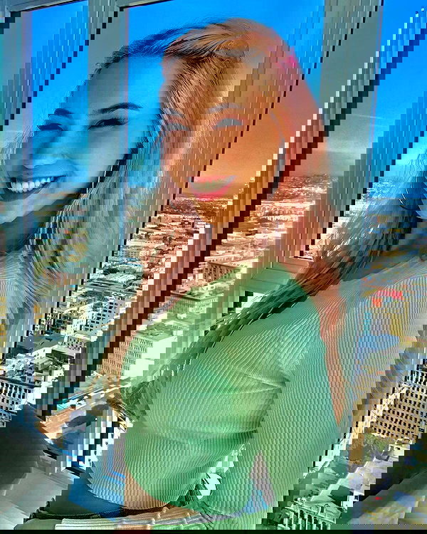 quarterjade quarterjade archive image