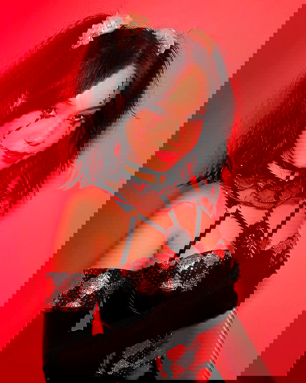 quarterjade quarterjade archive image