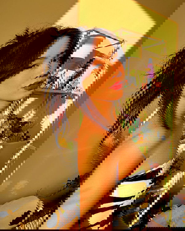 quarterjade quarterjade archive image