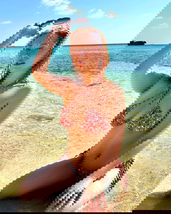 quarterjade quarterjade archive image