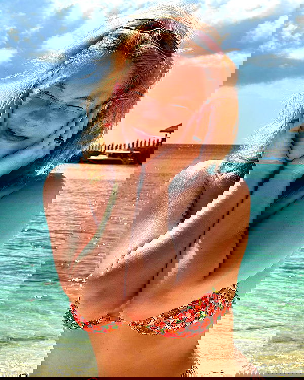 quarterjade quarterjade archive image