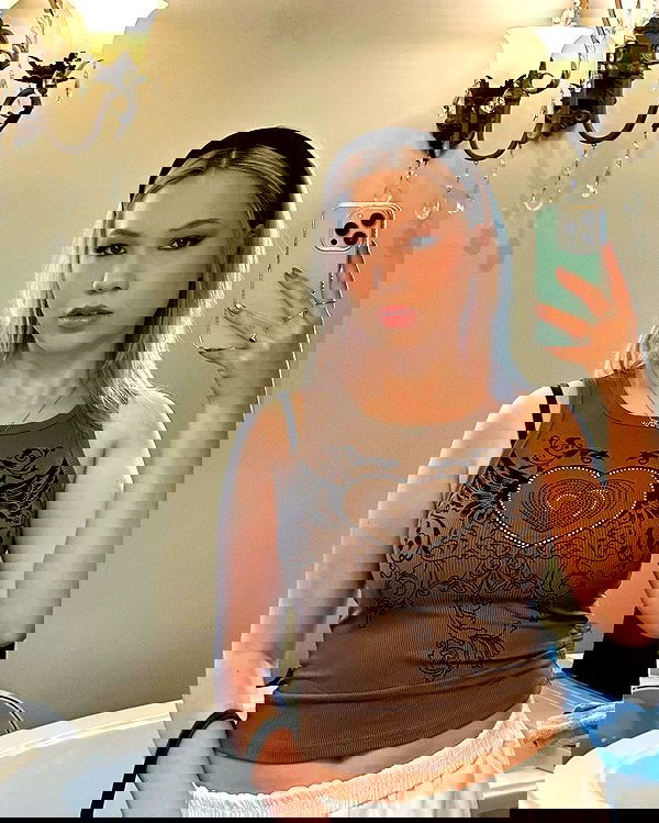 quarterjade quarterjade archive image