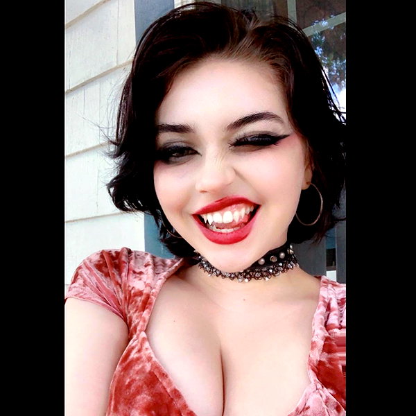queen.nephie instagram image archive image