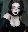 queen.nephie Altpins Profile Picture