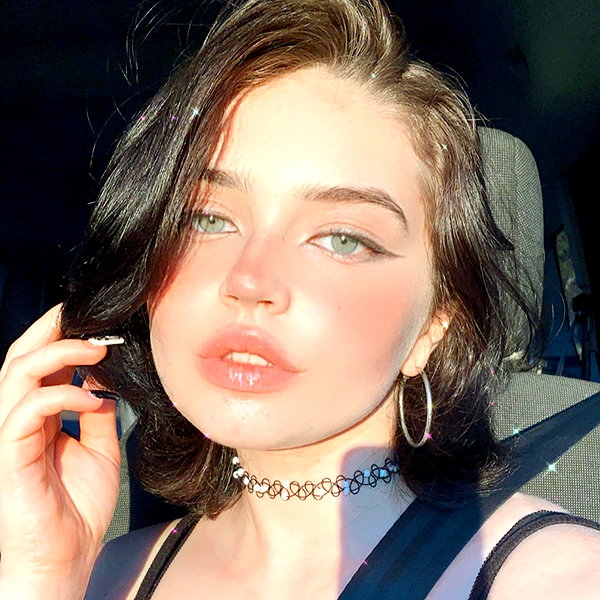 queen.nephie instagram image archive image