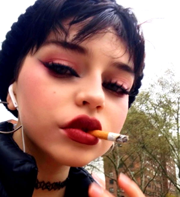 queen.nephie instagram image archive image